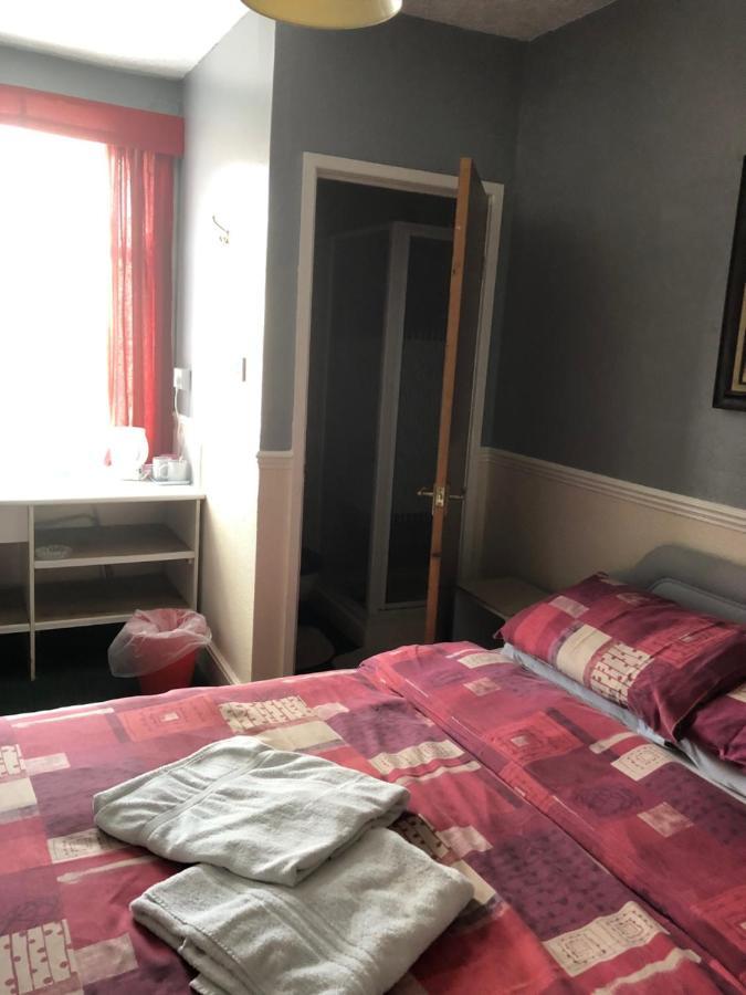 Thornhurst Hotel Скарборо Екстер'єр фото