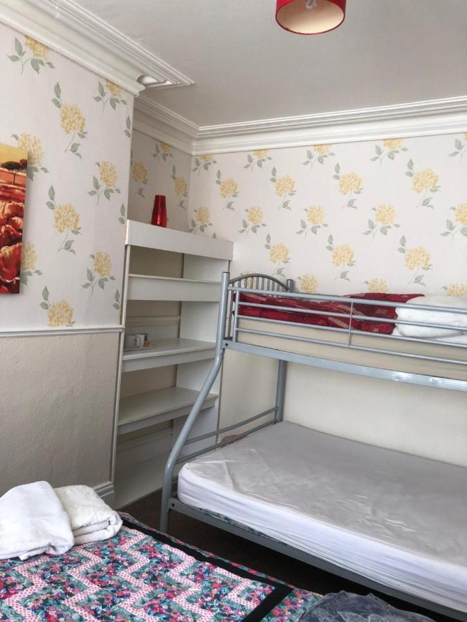 Thornhurst Hotel Скарборо Екстер'єр фото