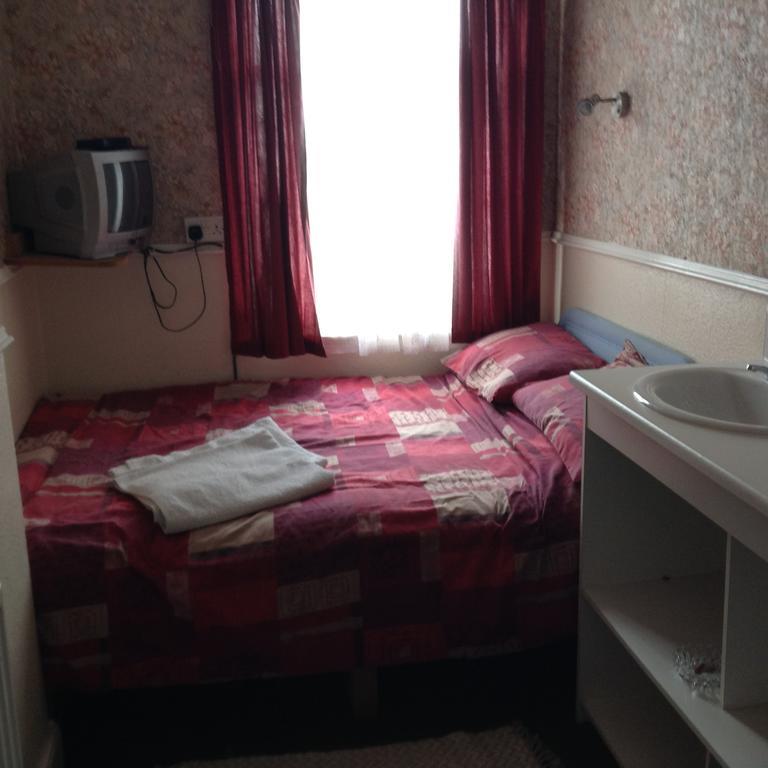 Thornhurst Hotel Скарборо Екстер'єр фото